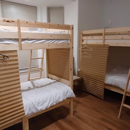 Voyage Hostel - Rooms With Shared Kitchen 더글러스 외부 사진