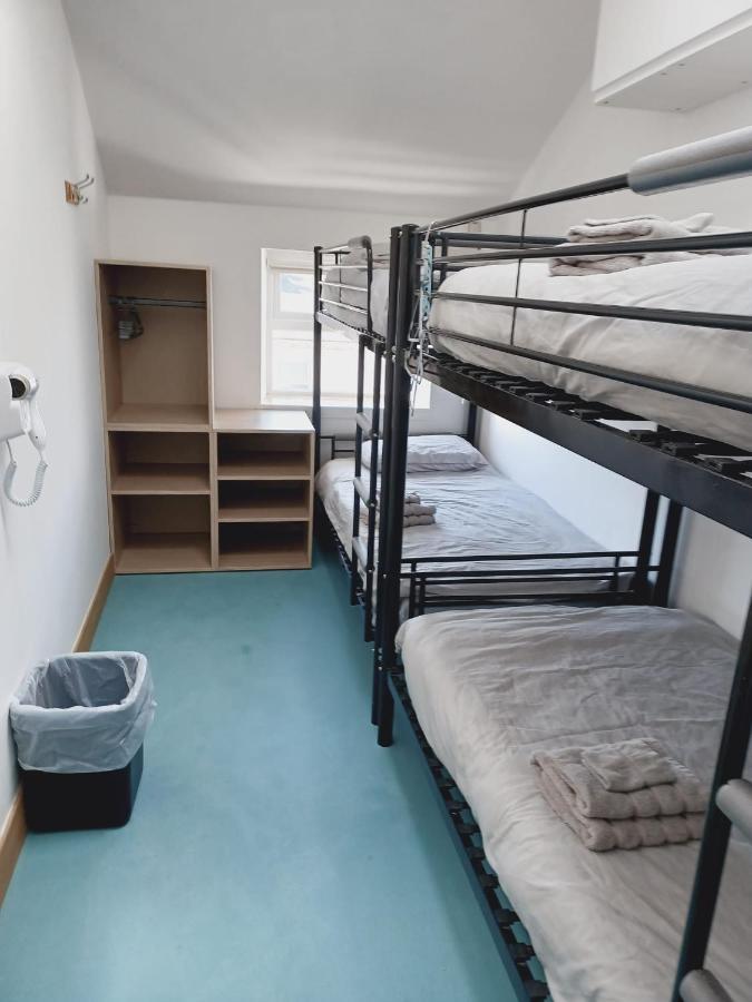 Voyage Hostel - Rooms With Shared Kitchen 더글러스 객실 사진